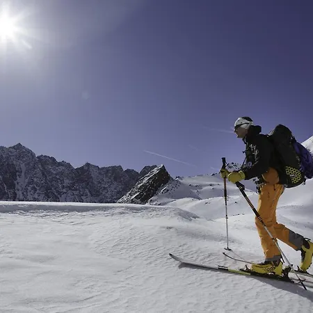 Haas Paul Bergfuhrer Neustift im Stubaital